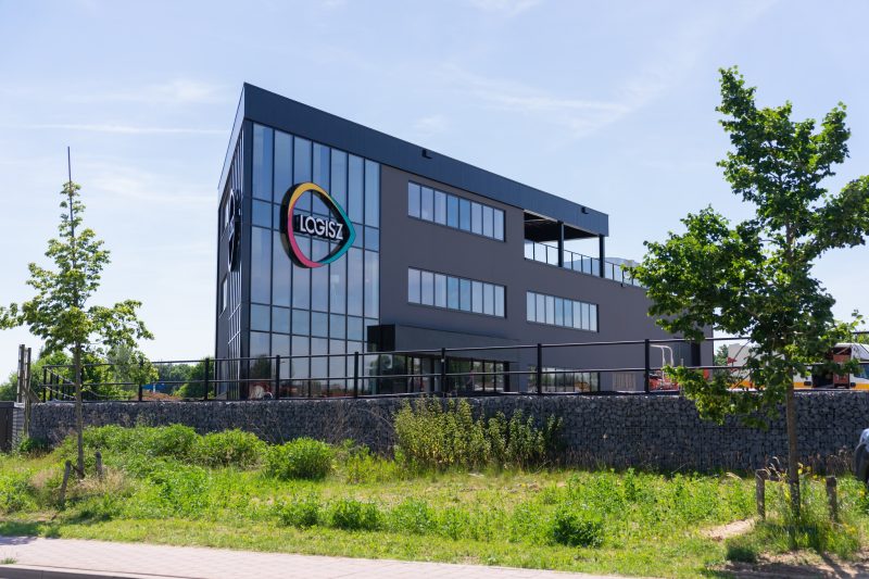 Logisz1